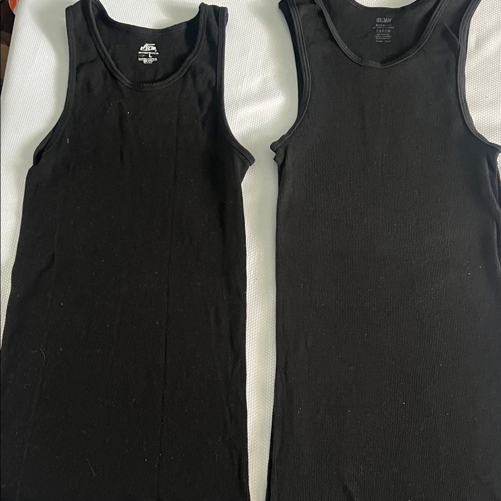 Gildan Black Sleeveless Top  4 items